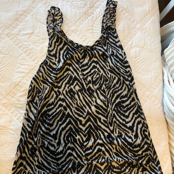 Zebra print top - Picture 2 of 4